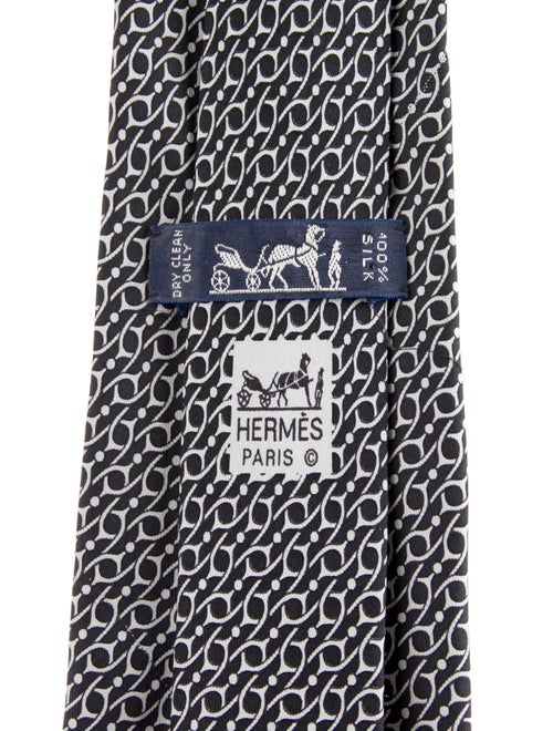 Hermès Silk Pattern Tie