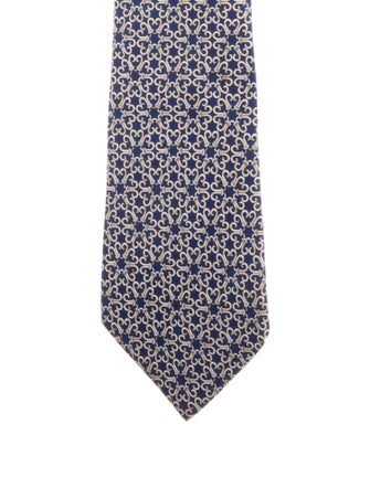 Hermès Silk Pattern Print