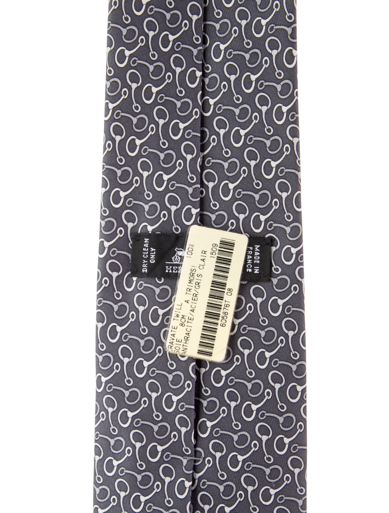 Hermès Grey Pattern Silk Tie w/Tags