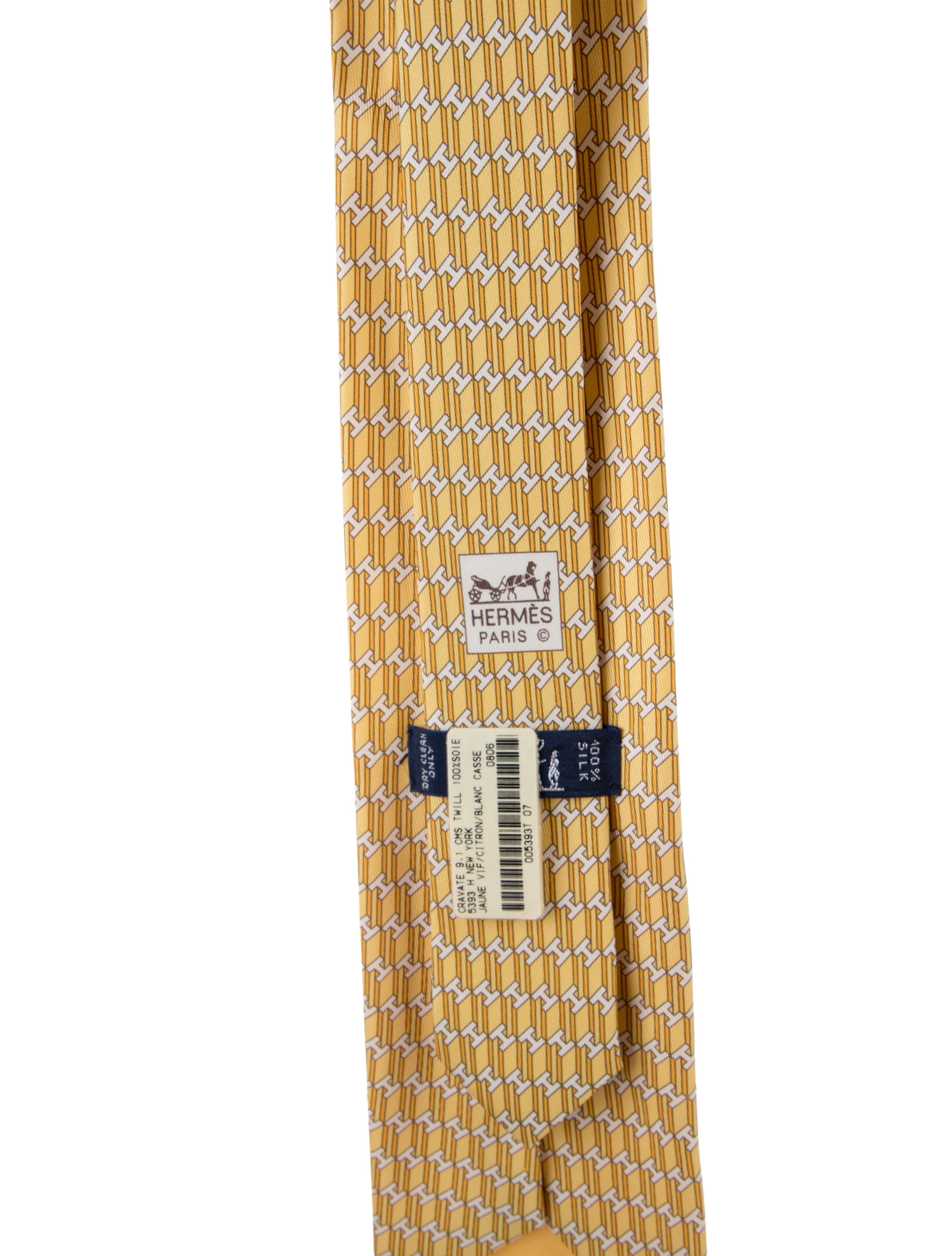 Hermès Silk Patterned Tie