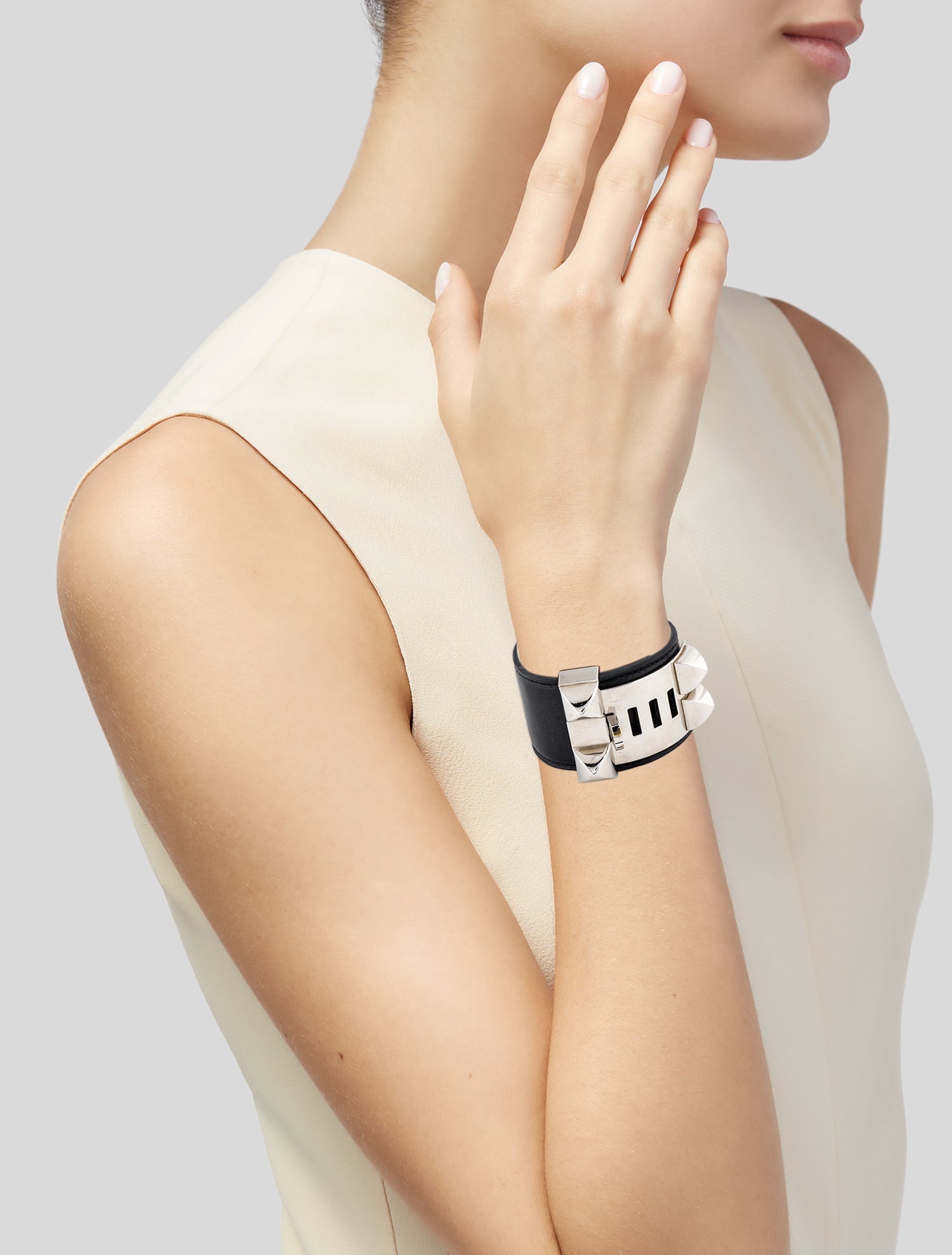 Hermès Leather Collier de Chien Bracelet