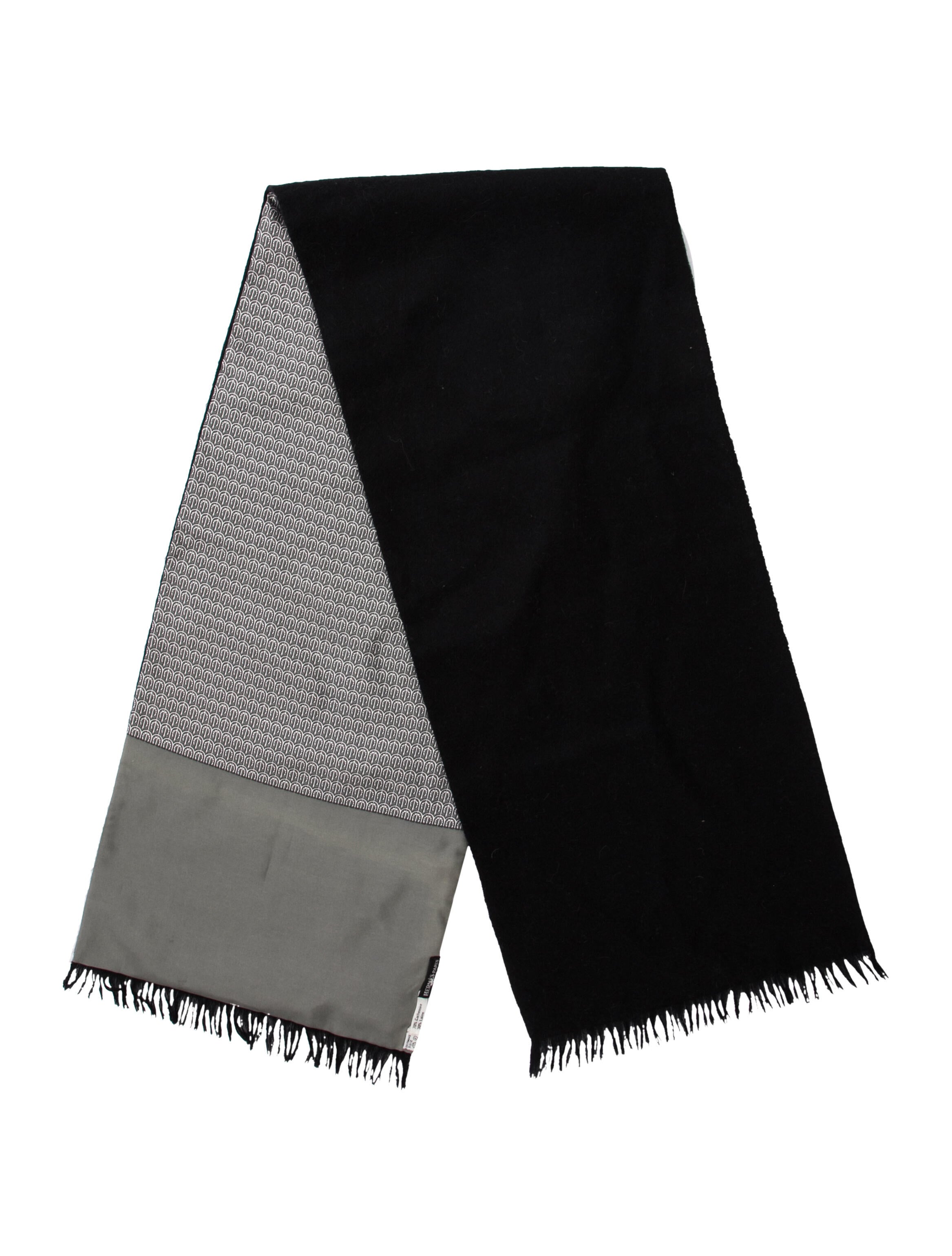 Hermès Cashmere Vintage Muffler