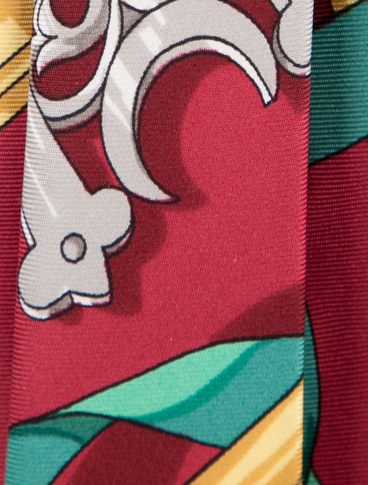 Hermès Silk Pattern Print Tie