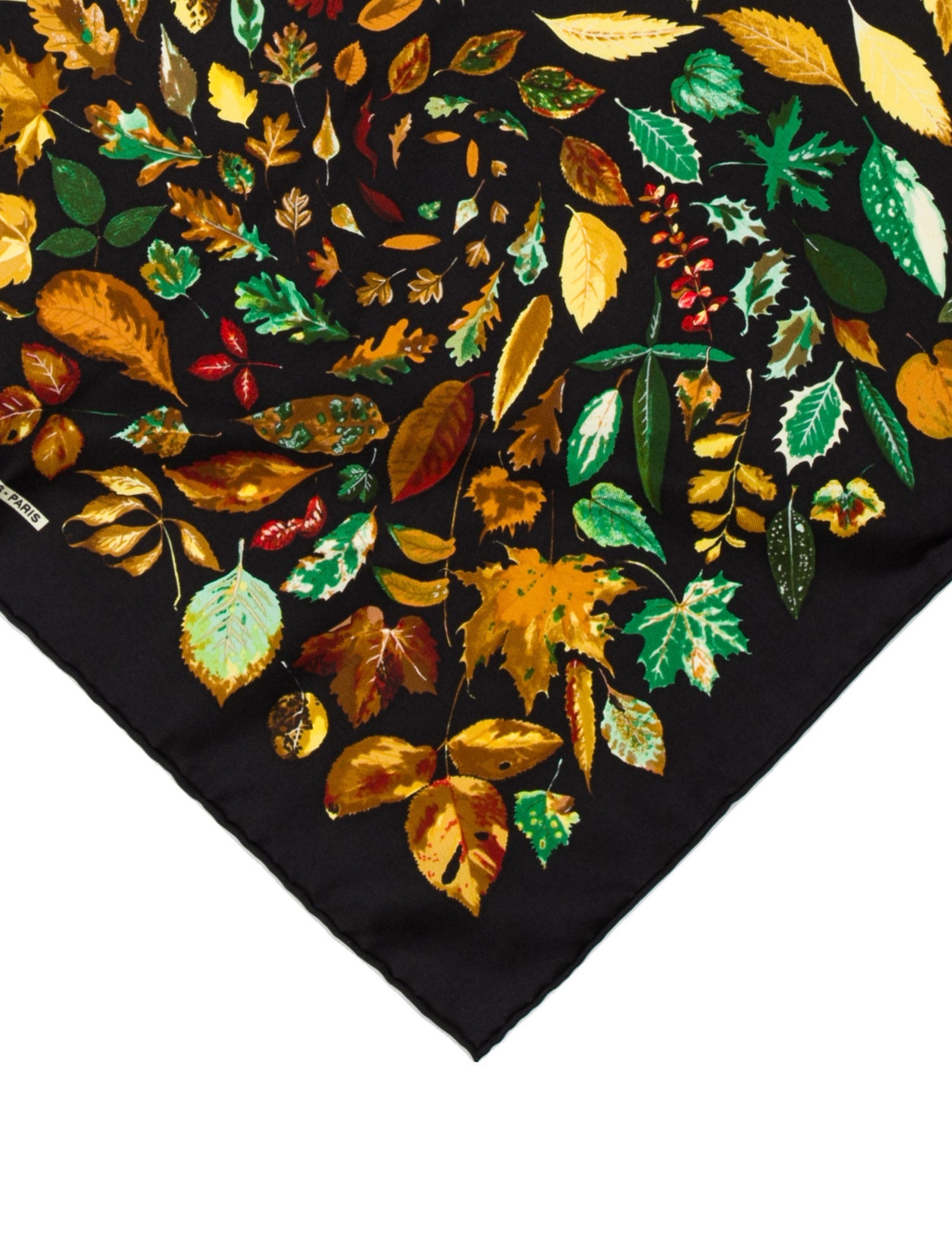 Hermès Feuilles d'Automne Silk Scarf