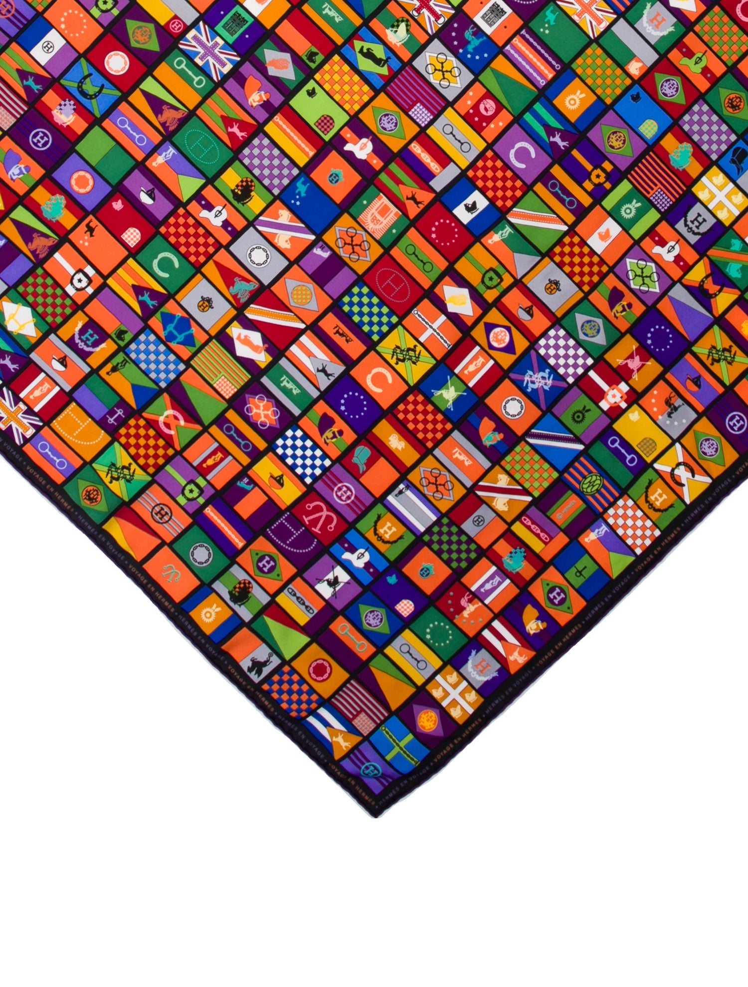 Hermès En Voyage Silk Scarf