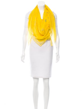 Hermès I Like Flowers Silk Mousseline Shawl