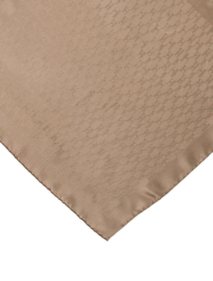 Hermès Grand H Silk Pocket Square