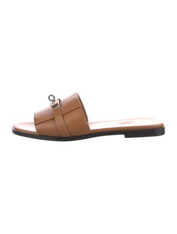 Pre-owned Hermes 2024 Giulia Slides In Brown