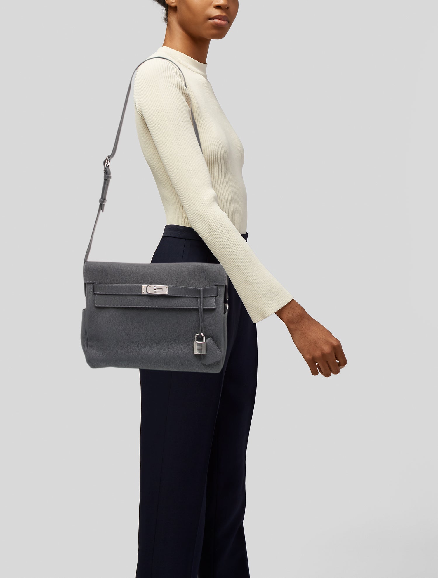 Hermès 2026 Togo Kelly Messenger GM