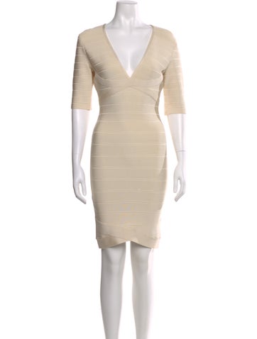 Pre-owned Herve Leger Andrea Knee-length Dress In Neutral