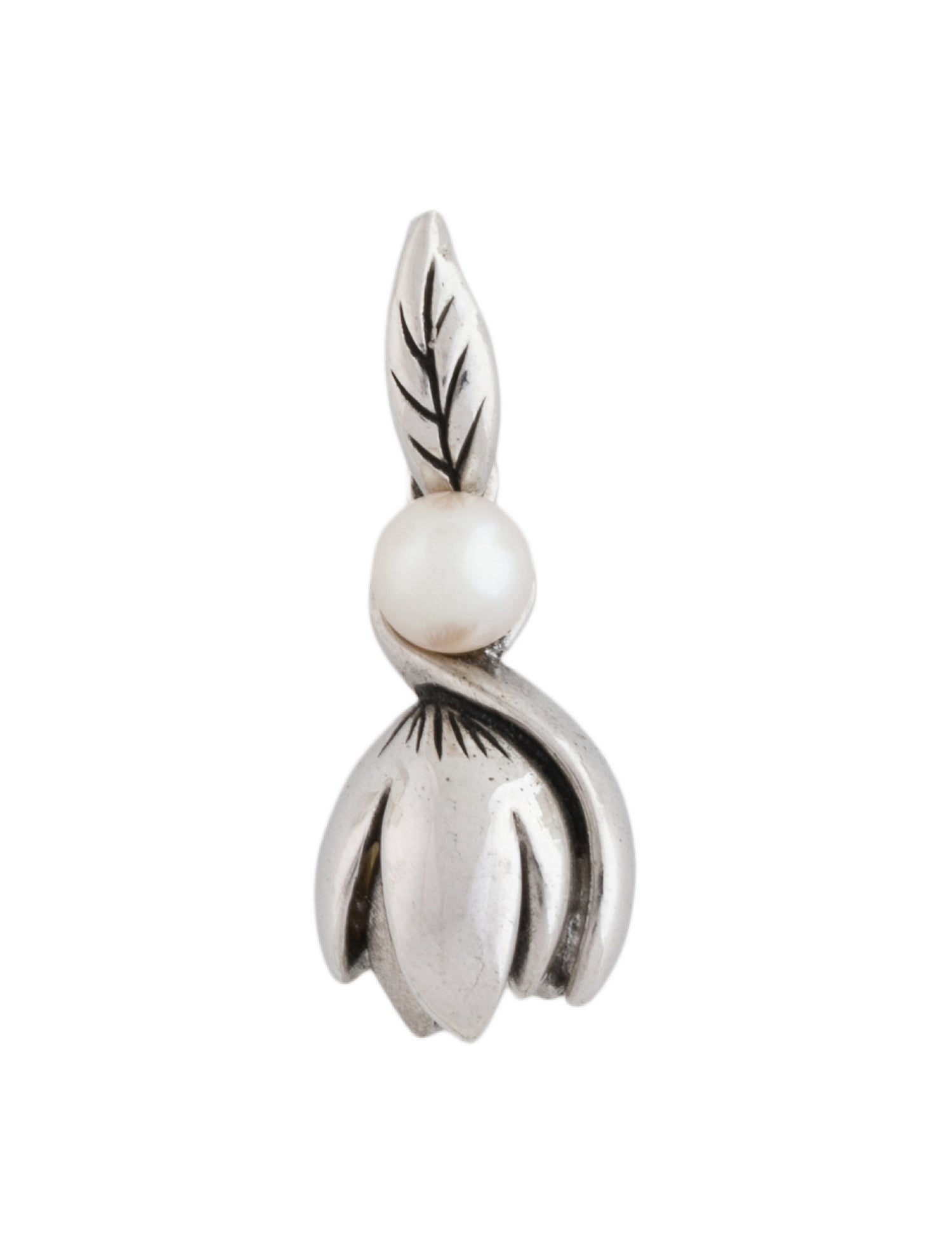 Na Hoku Pearl & Mother of Pearl Floral Pendant