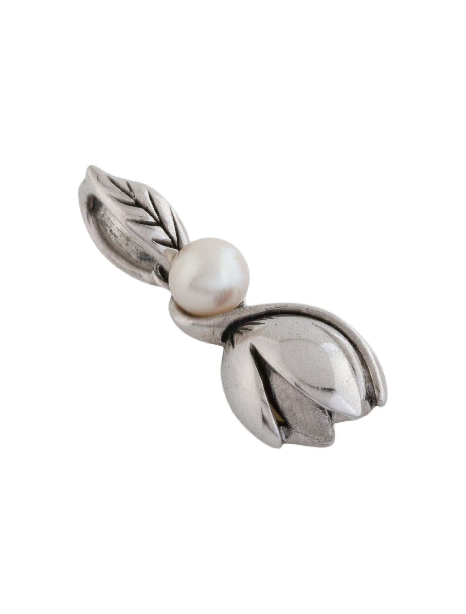 Na Hoku Pearl & Mother of Pearl Floral Pendant