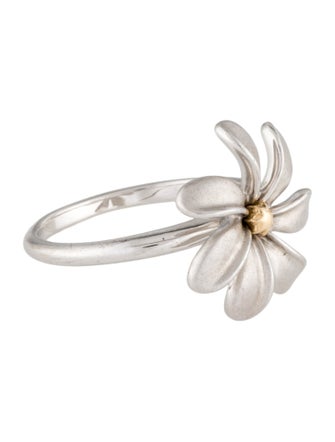 Na Hoku 14K Two-Tone Plumeria Ring