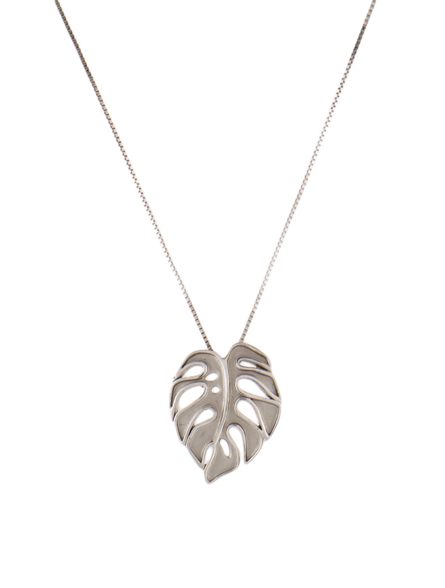Na Hoku 14K Plumeria Pendant