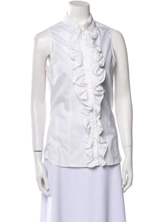 Hadleigh's Sleeveless Button-Up Top