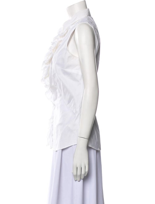 Hadleigh's Sleeveless Button-Up Top