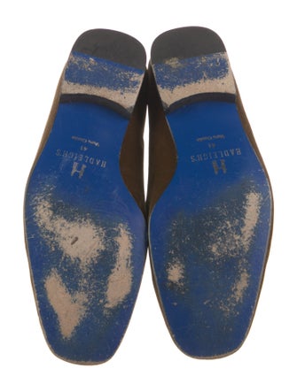 Hadleigh's Velvet Tassel Accents Loafers