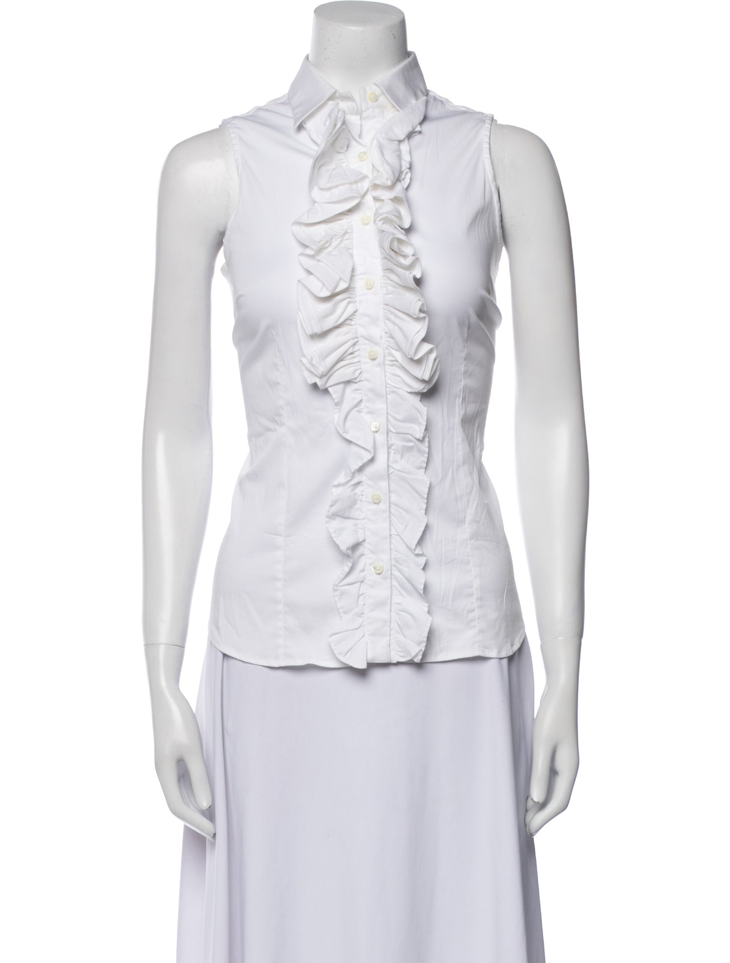 Hadleigh's Sleeveless Button-Up Top