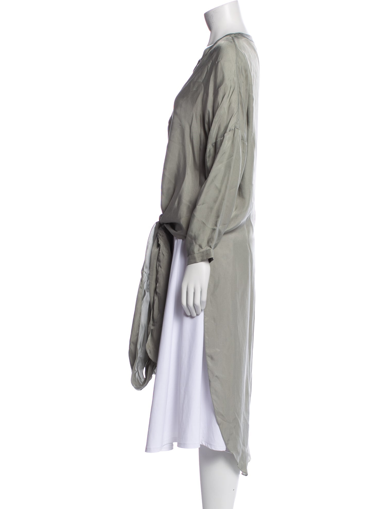 Hensely V-Neck Three-Quarter Sleeve Tunic