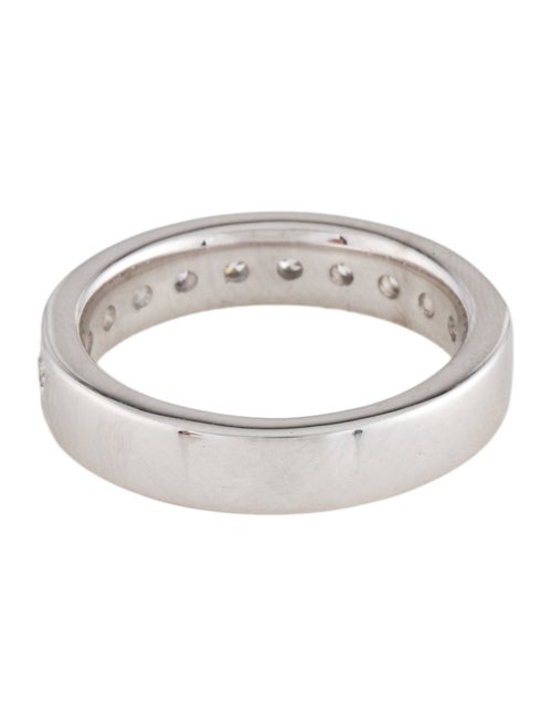 Hearts on Fire 18K Diamond Channel Band Ring