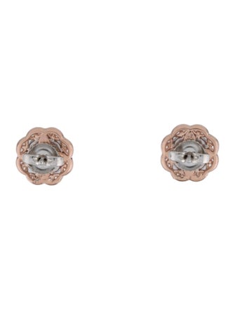 Hearts on Fire Diamond Lorelei Alternating Halo Stud Earrings