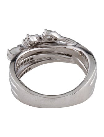 Hearts on Fire 18K Diamond Aerial Cross Over Right Hand Band Ring