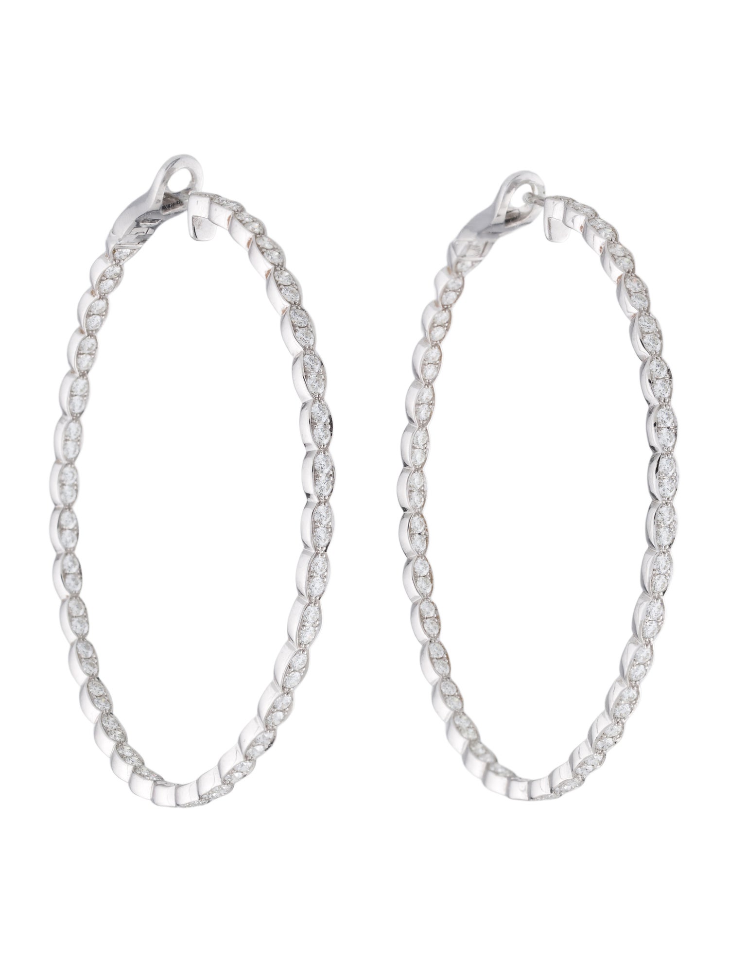 Hearts on Fire 18K 3.30ctw Diamond Lorelei Floral Large Oval Inside-Out Hoop Earrings