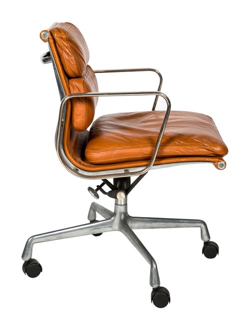 Herman Miller Eames Executive Chair Furniture HRMIL20007 The RealReal