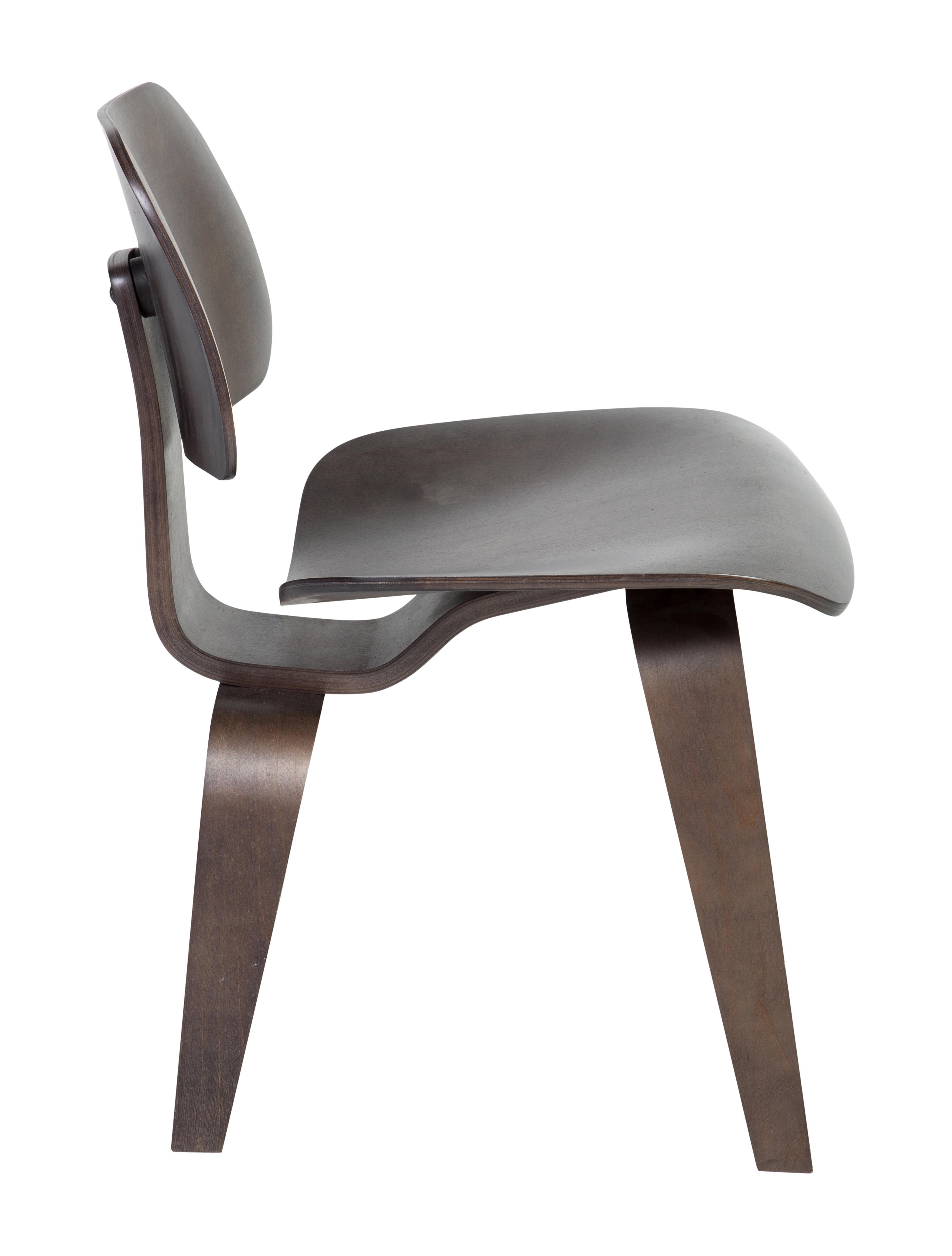 Herman Miller Set of 4 Eames DCW Molded Plywood Chairs Furniture