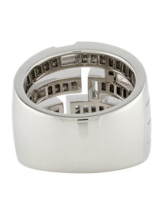 Harry Winston Platinum Diamond Traffic Ring