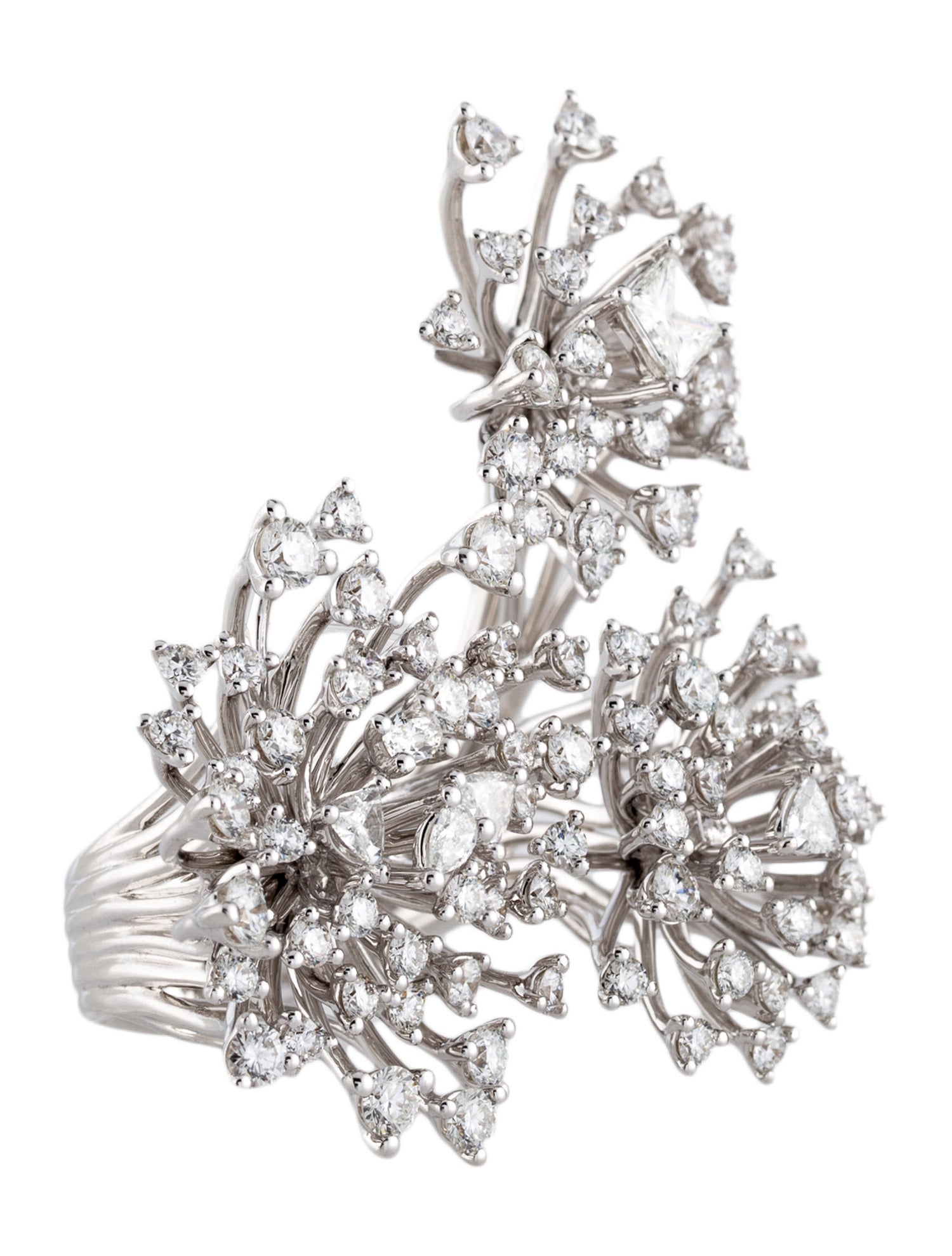 Hueb 18K 3.98ctw Diamond Oceanum Cocktail Ring