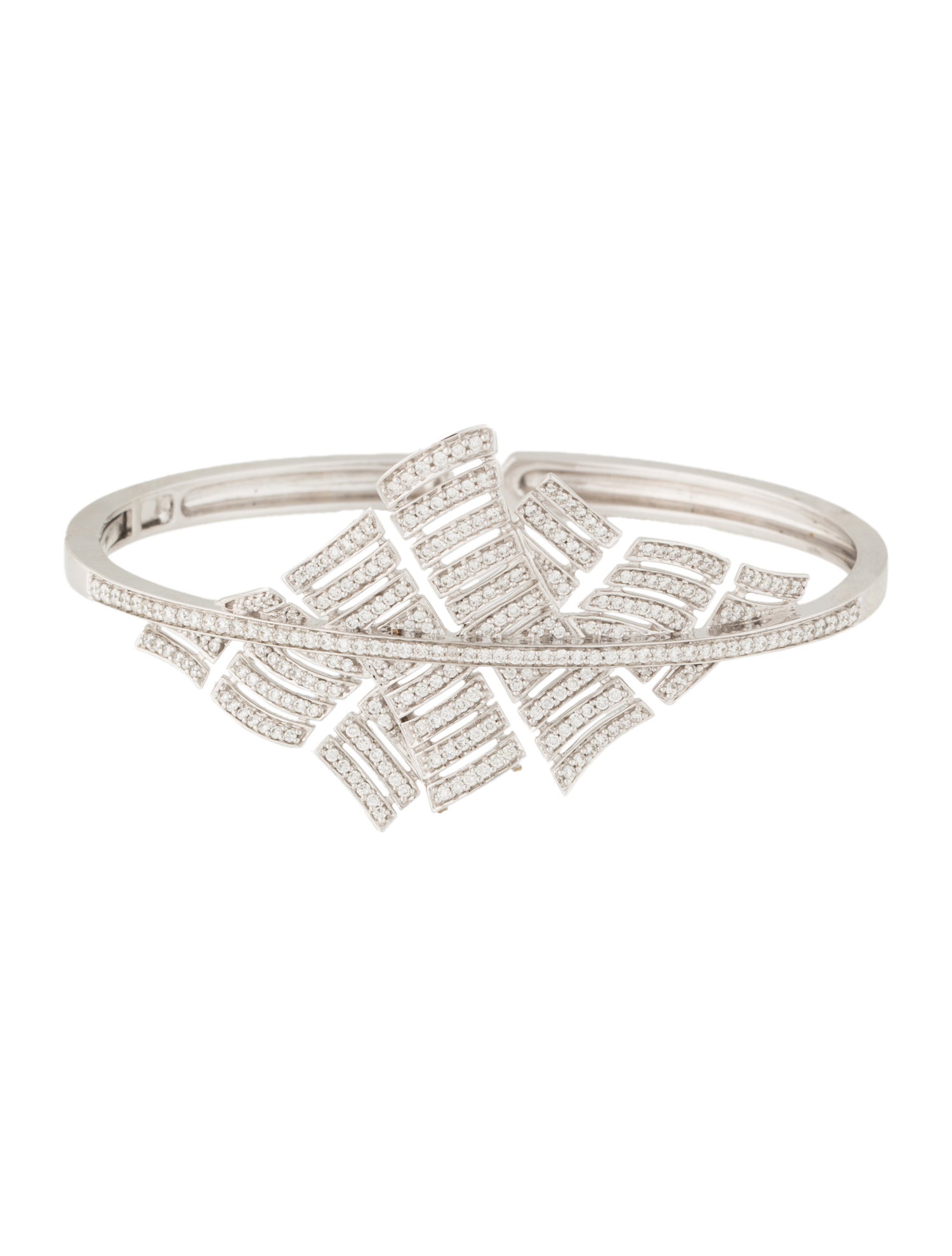 Hueb 18K Diamond Labyrinth Kick Cuff Bracelet
