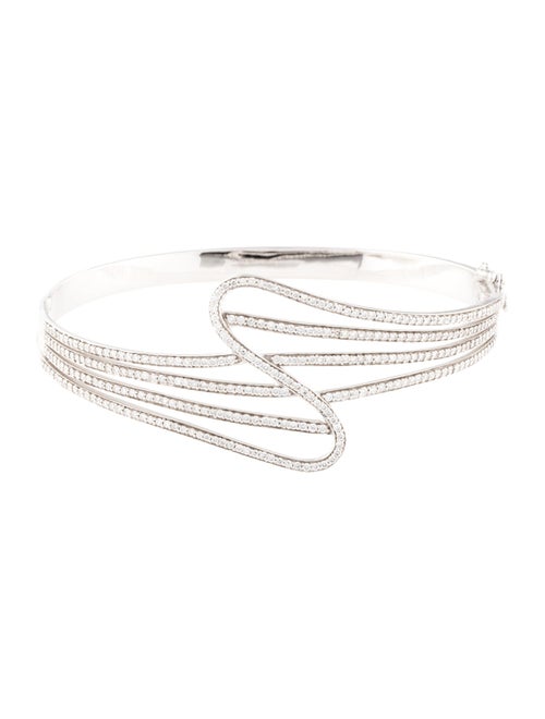 Hueb 18K 1.55ctw Diamond Wave Hinged Bangle Bracelet