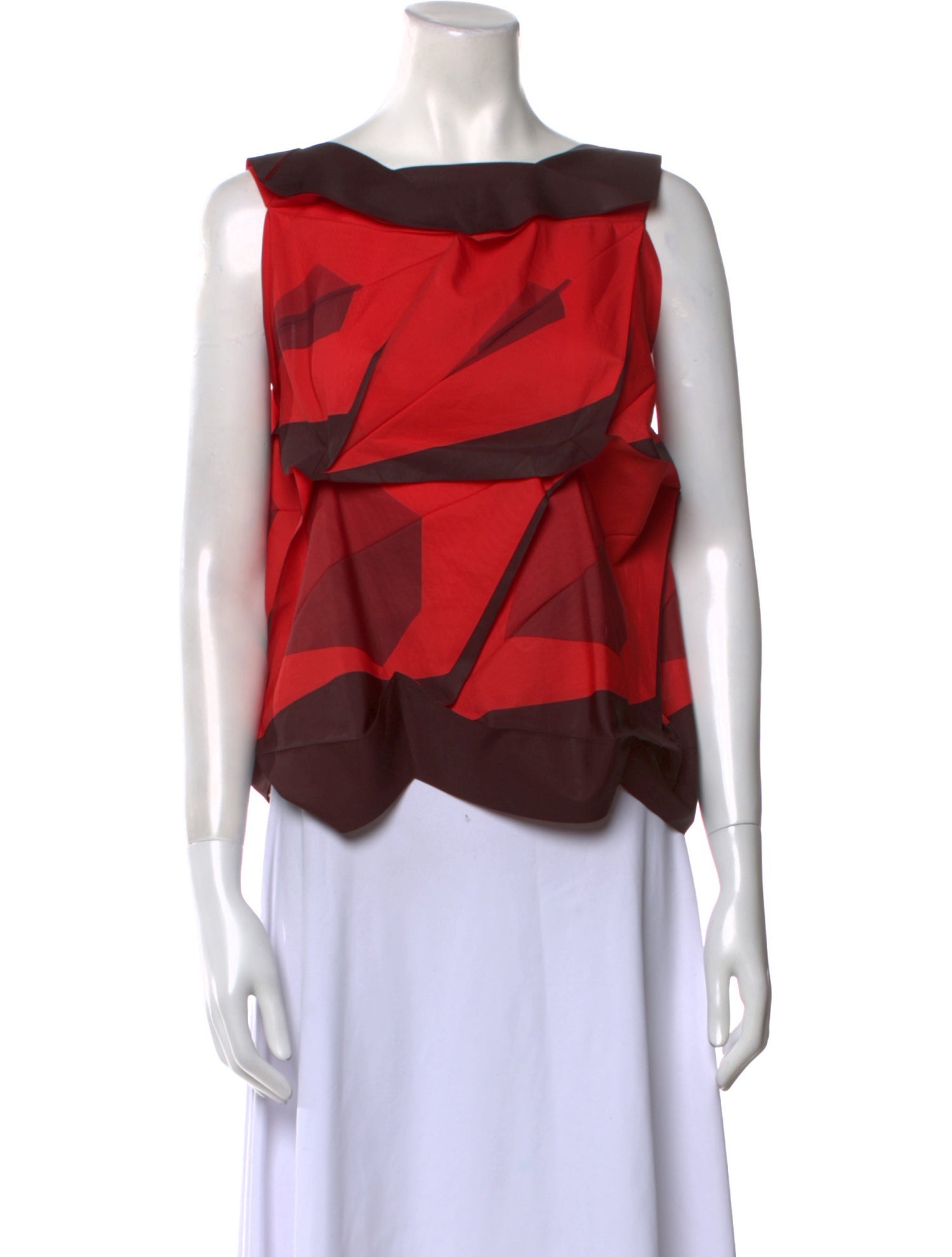 132 5. Issey Miyake Printed Bateau Neckline Top
