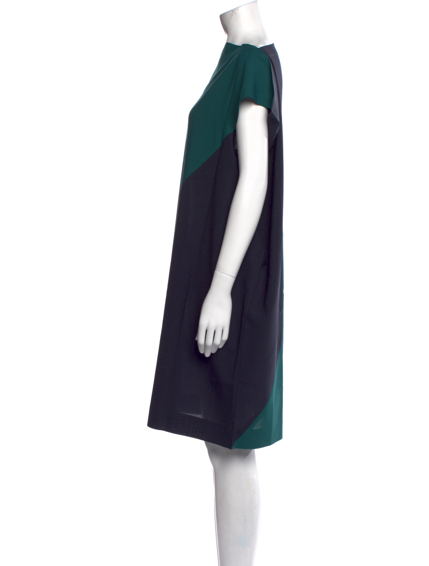 132 5. Issey Miyake Bateau Neckline Mini Dress w/ Tags