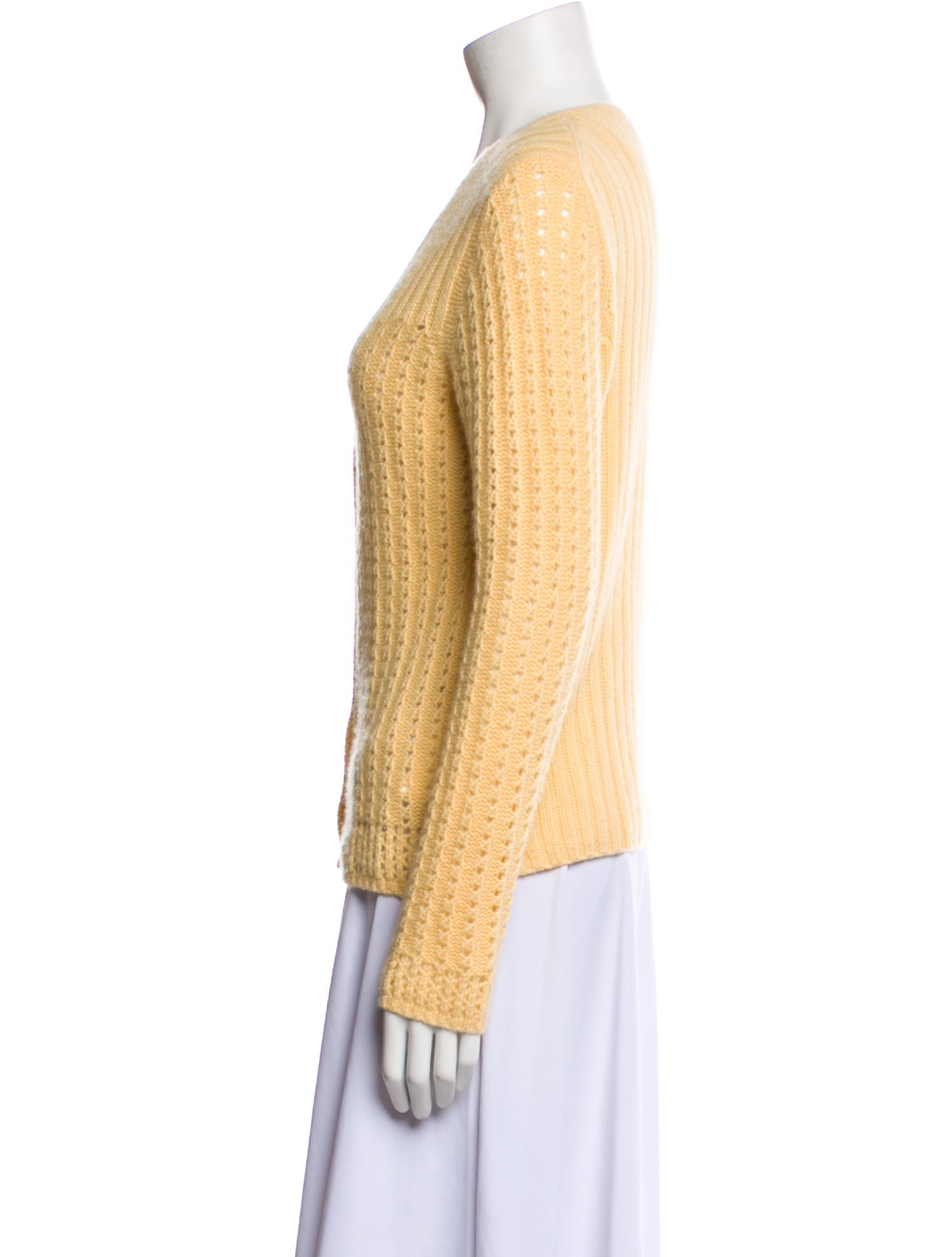 I.MAGNIN Cashmere V-Neck Sweater