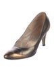 I.MAGNIN Leather Pumps