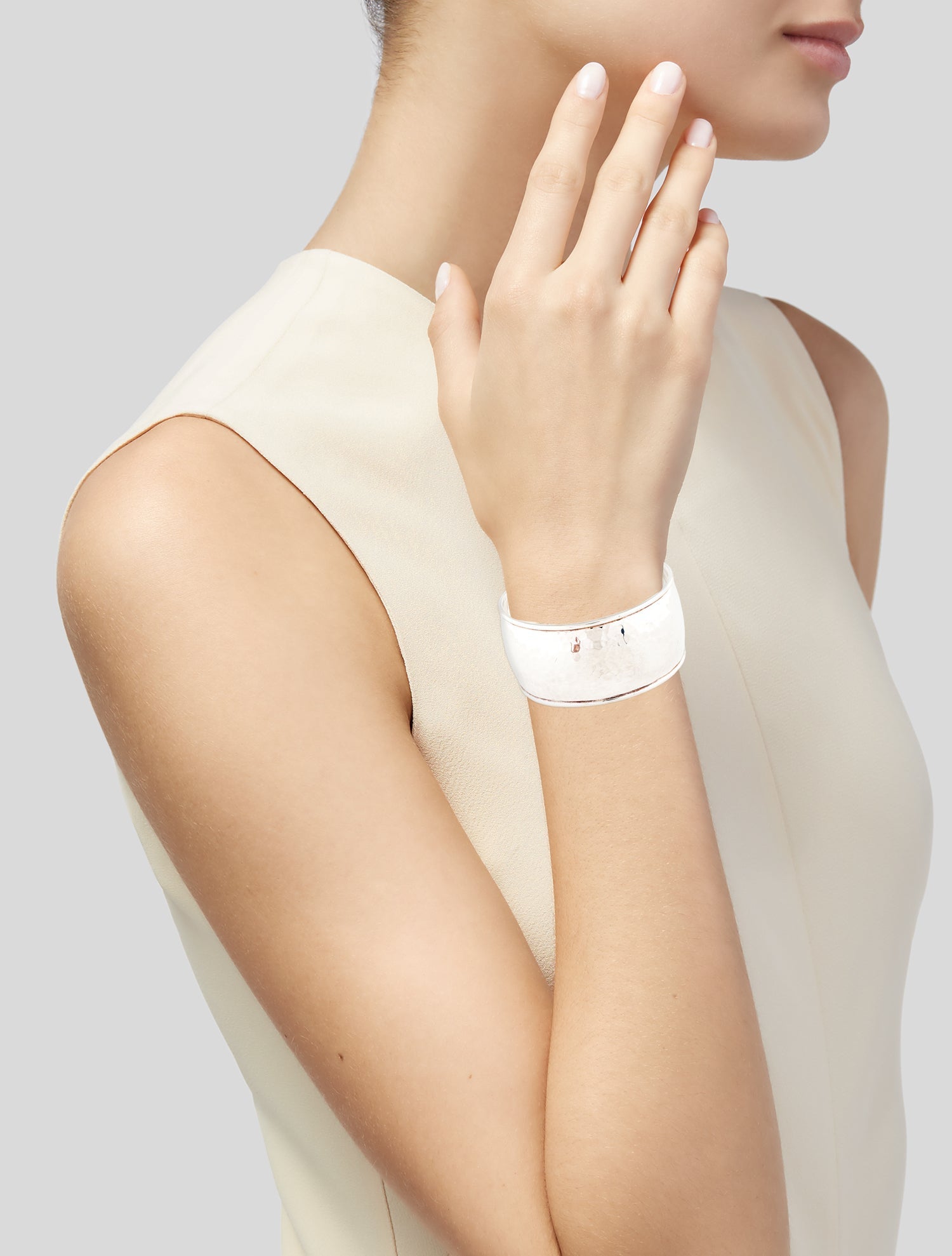 Ippolita Classico Hammered Flat Cuff Bracelet