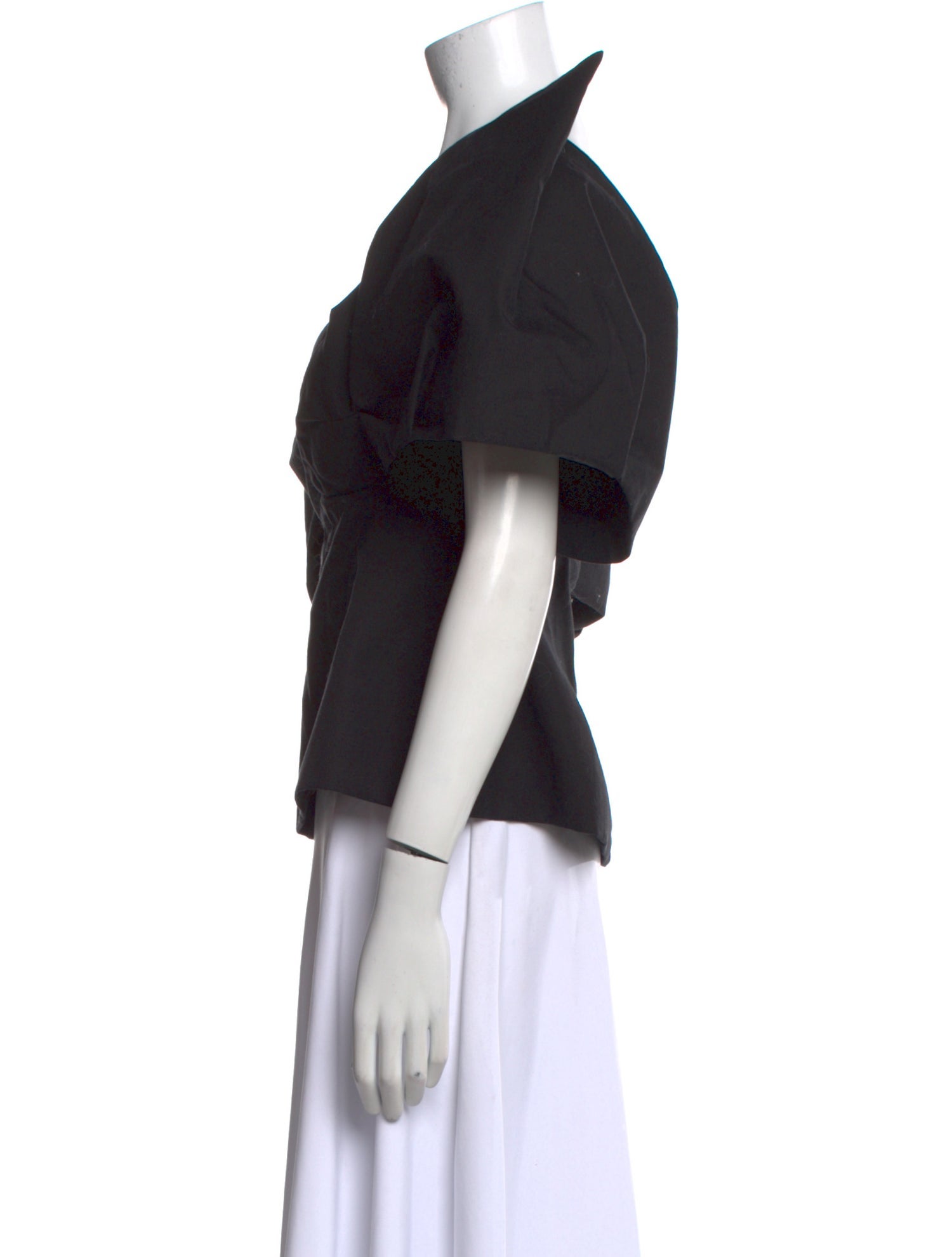 Rosie Assoulin V-Neck Short Sleeve Crop Top