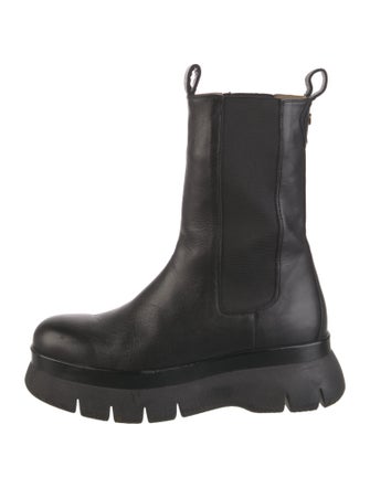 Isabel Marant Leather Chelsea Boots
