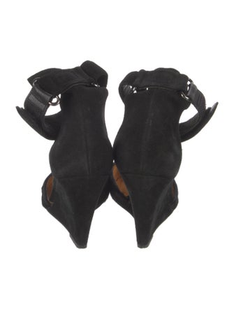 Isabel Marant D'Orsay Pumps