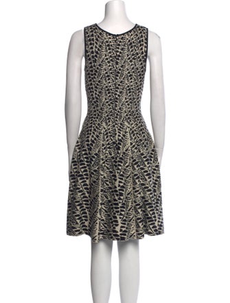 Issa Printed Knee-Length Dress