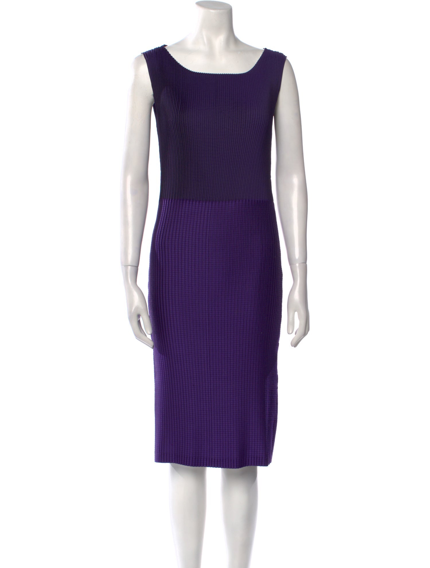 Issey Miyake Bateau Neckline Knee-Length Dress