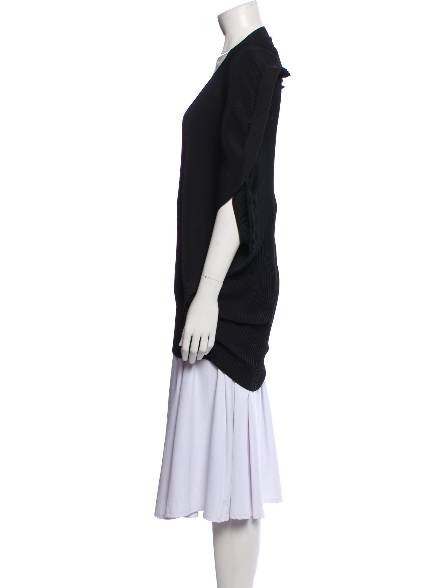 Issey Miyake Scoop Neck Three-Quarter Sleeve Tunic