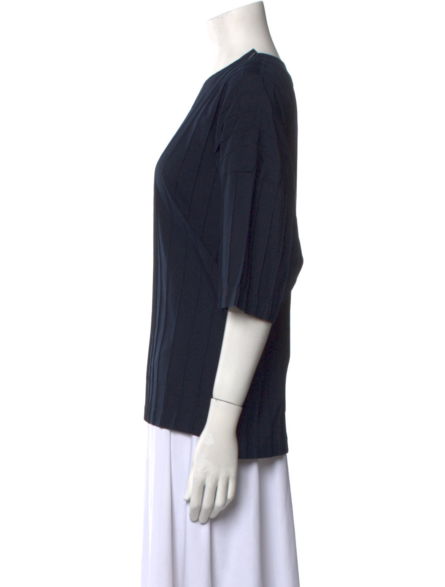 Issey Miyake Crew Neck Three-Quarter Sleeve T-Shirt