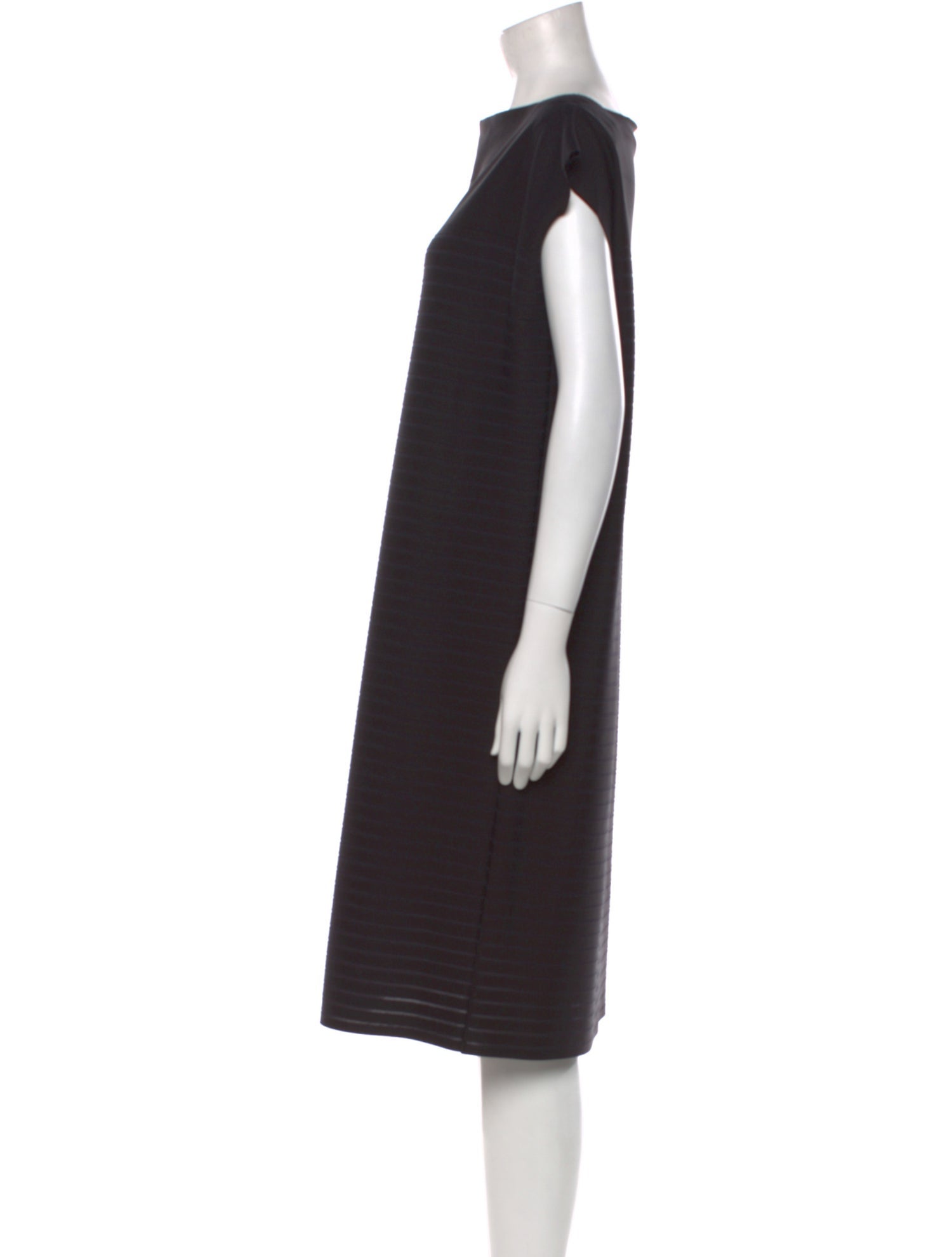 Issey Miyake Bateau Neckline Knee-Length Dress