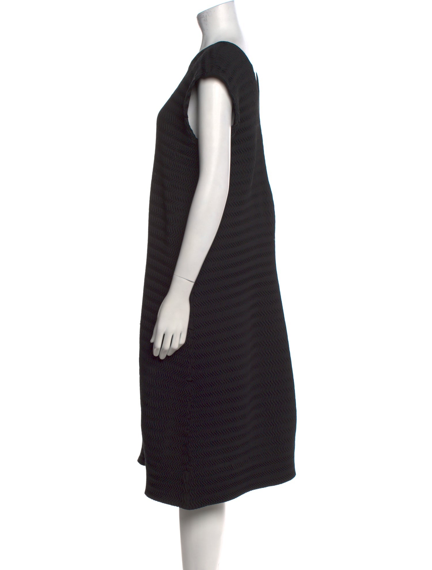 Issey Miyake V-Neck Midi Length Dress