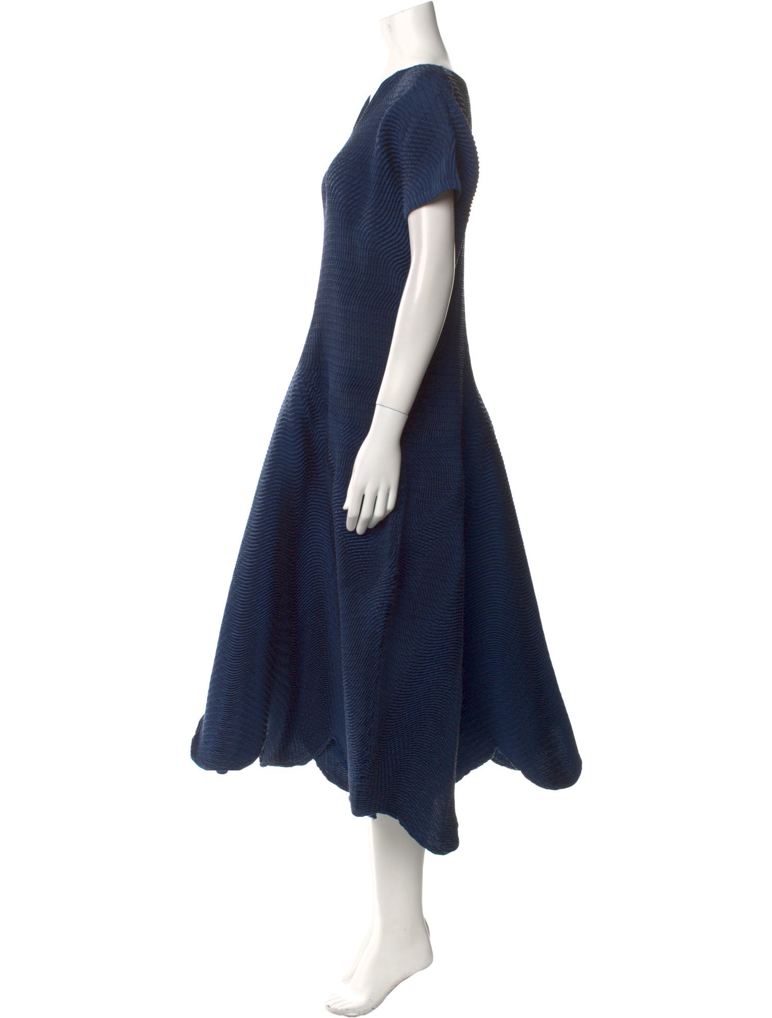 Issey Miyake V-Neck Midi Length Dress