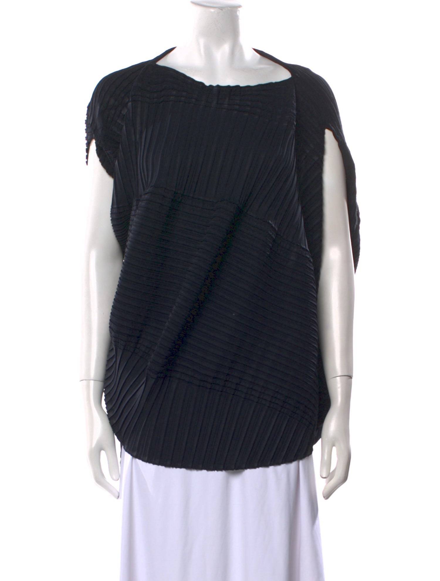 Issey Miyake Bateau Neckline Short Sleeve Top