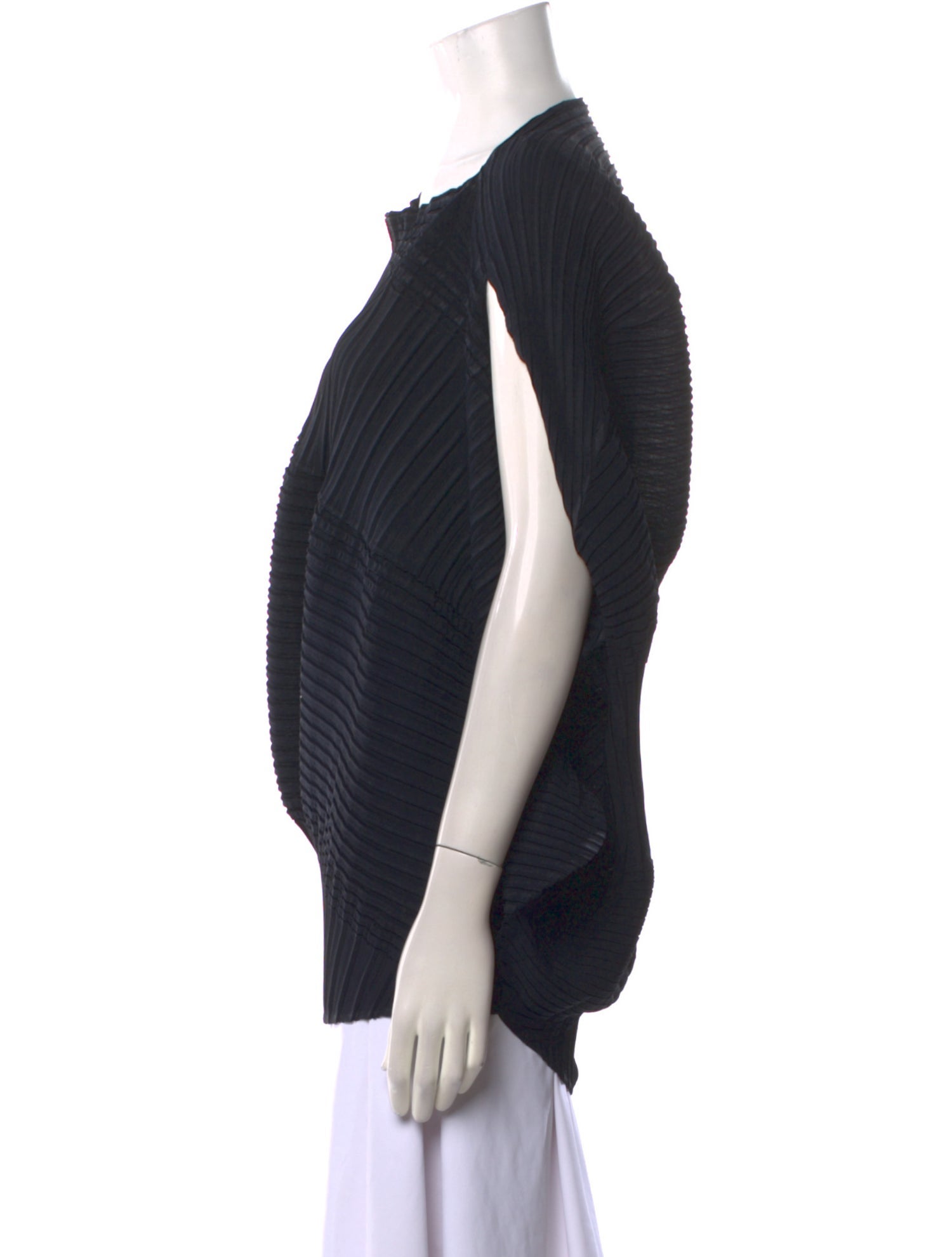 Issey Miyake Bateau Neckline Short Sleeve Top